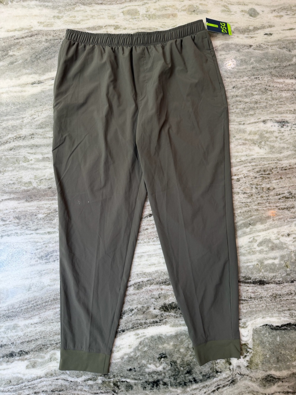 NWT DSG Olive Green Men's Woven Jogger Pants